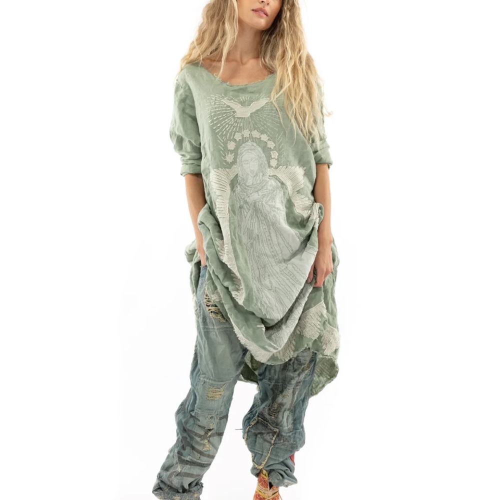 Magnolia Pearl Linen Queen of the Sea Dress